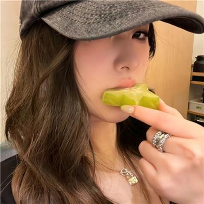 她来自未来